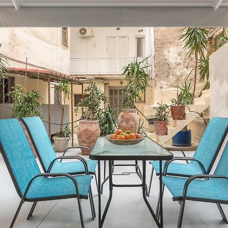 The Courtyard Oasis Apartman Athén Kültér fotó