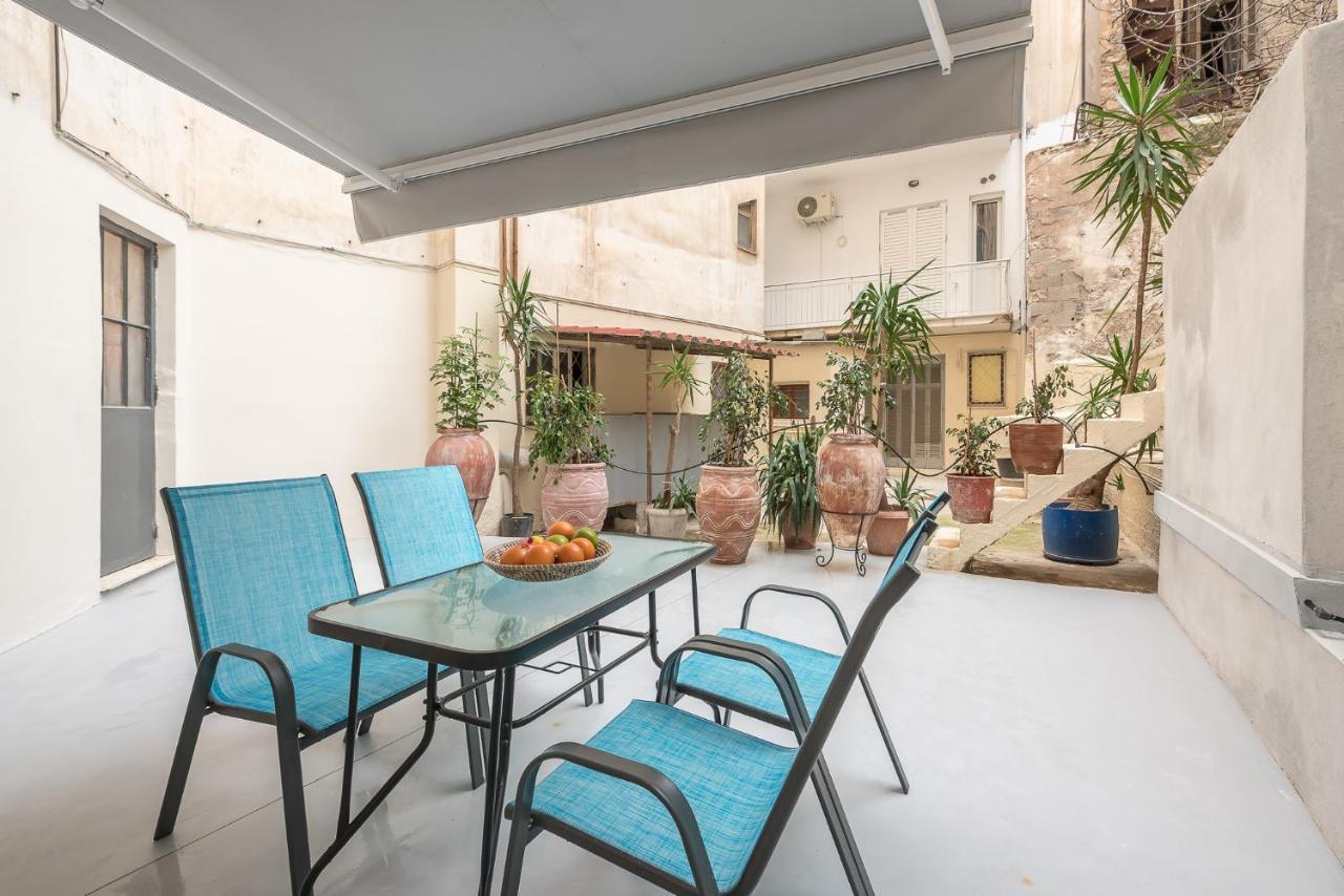 The Courtyard Oasis Apartman Athén Kültér fotó