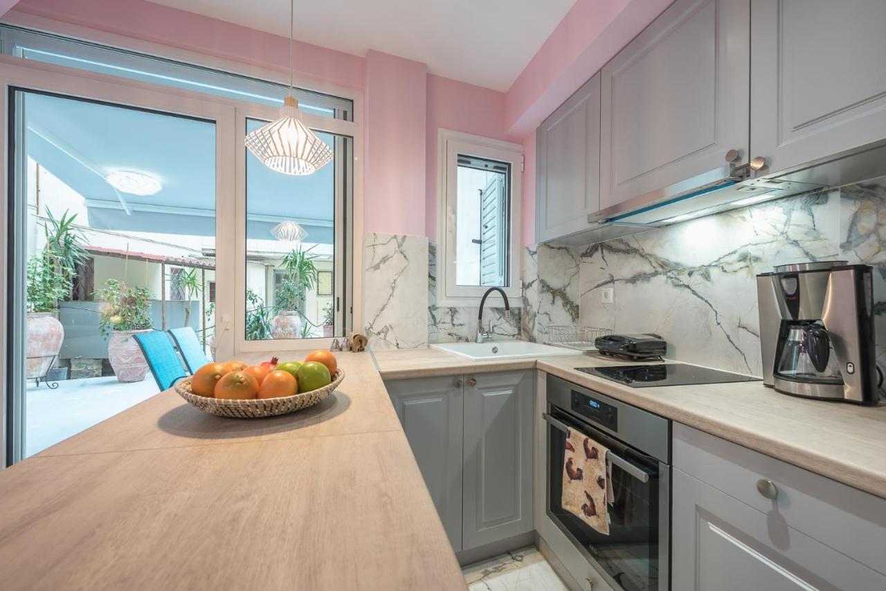 The Courtyard Oasis Apartman Athén Kültér fotó